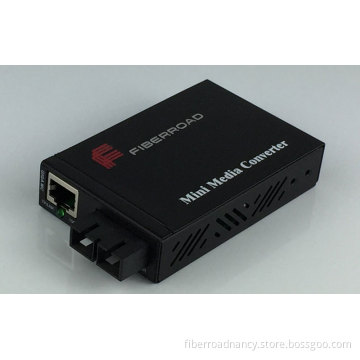 Multi-Mode Fiber Optic Media Converter Auto MDI-MDIX 10M / 100 / 1000M